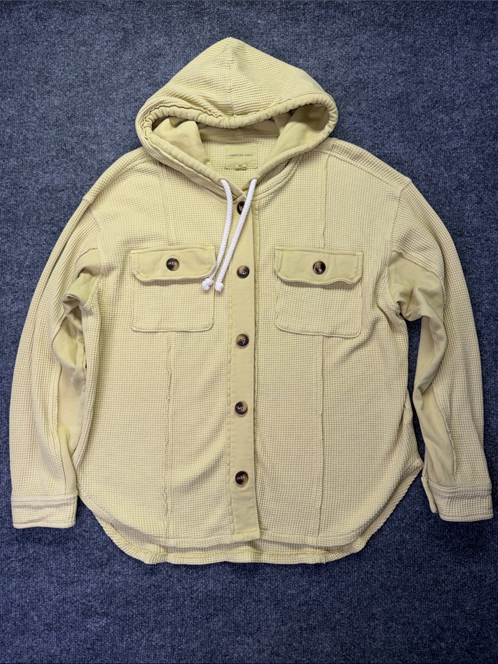 American Eagle Outfitters Hooded Waffle-Knit Overshirt in Pale Yellow